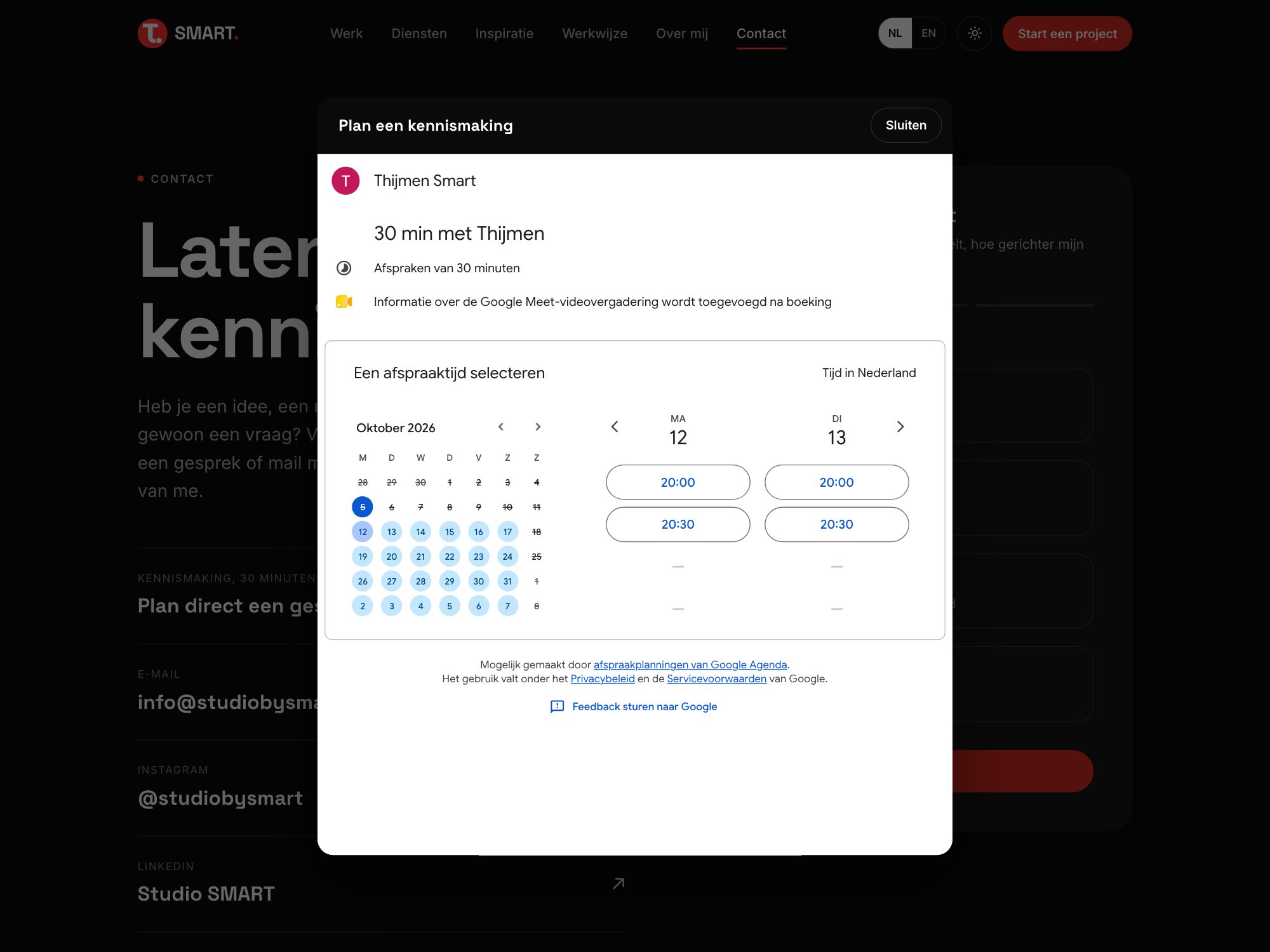 De agenda om een kennismaking te plannen, in een venster op de contactpagina
